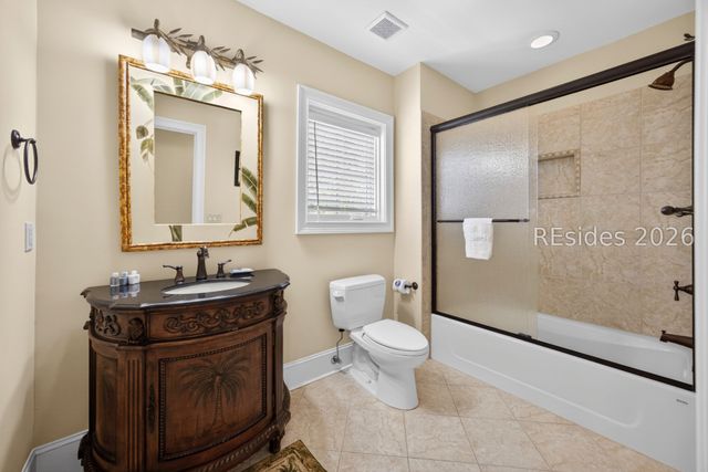 14 Dove St, Hilton Head Island, SC 29928