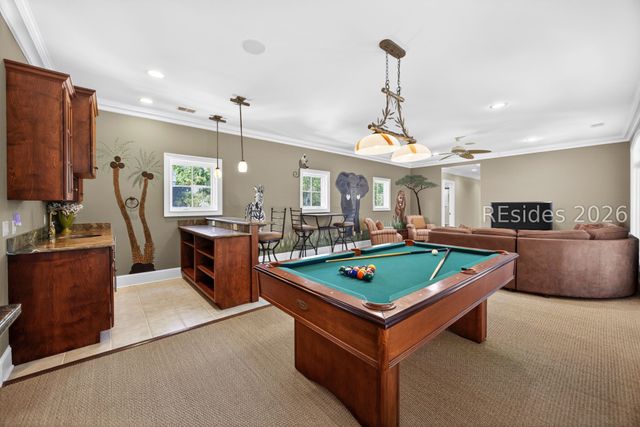14 Dove St, Hilton Head Island, SC 29928