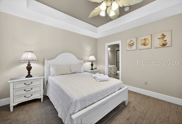 14 Dove St, Hilton Head Island, SC 29928