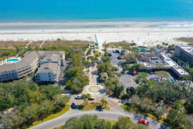 14 Dove St, Hilton Head Island, SC 29928