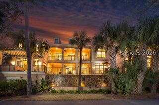 14 Dove St, Hilton Head Island, SC 29928