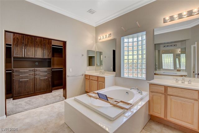 10616 Eagle Nest Street, Las Vegas, NV 89141