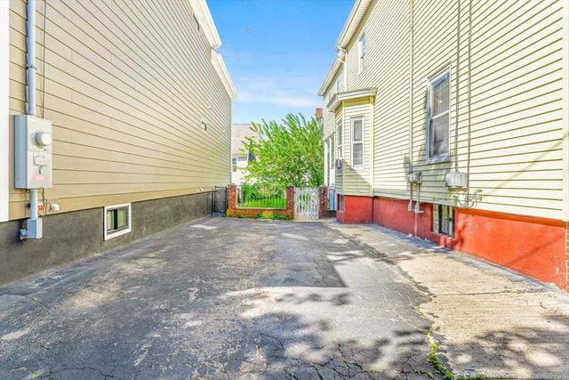 43 Sargent Ave 2, Somerville, MA 02145