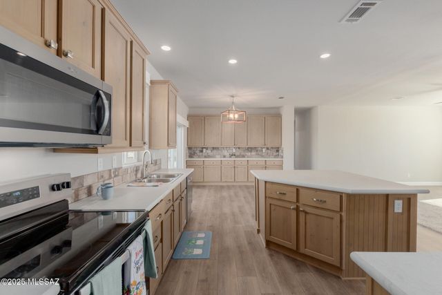 34412 E Amber Sunrise Drive, Marana, AZ 85658