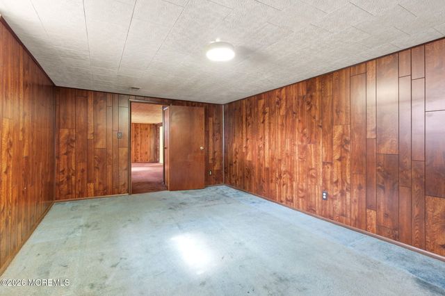 215 Huxley Drive, Brick, NJ 08723