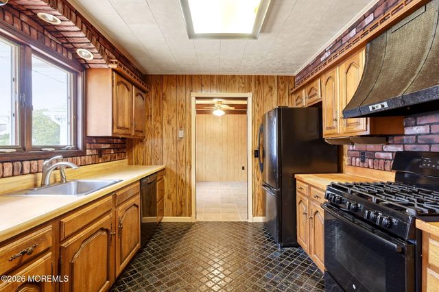 215 Huxley Drive, Brick, NJ 08723