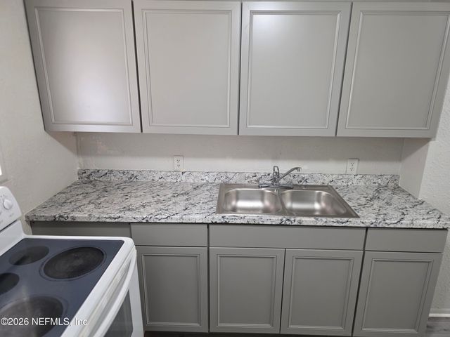 5022 KINGSBURY Street, Jacksonville, FL 32205