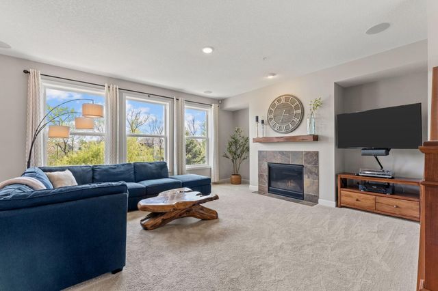 15271 Creekside Lane, Dayton, MN 55369