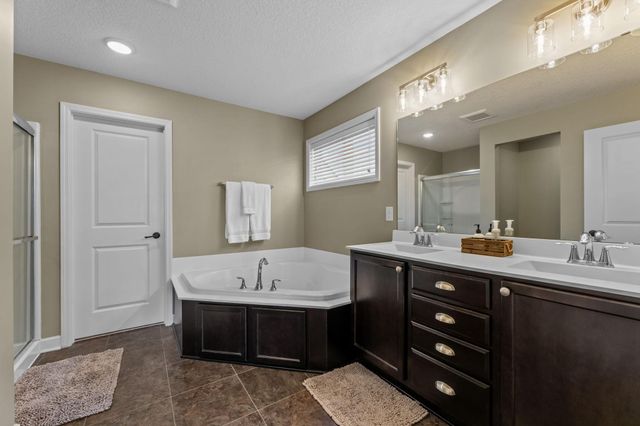 15271 Creekside Lane, Dayton, MN 55369