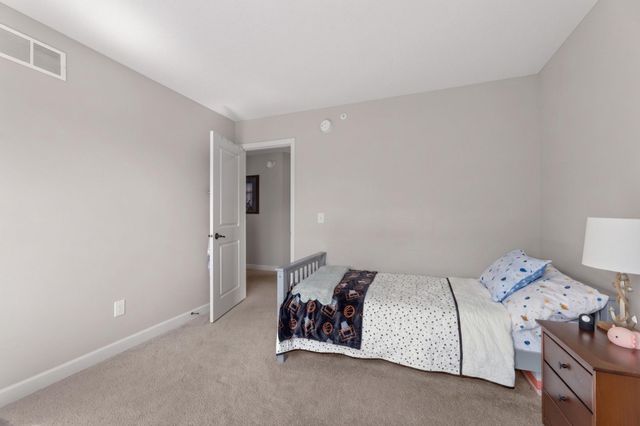 15271 Creekside Lane, Dayton, MN 55369