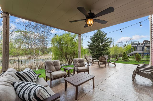 15271 Creekside Lane, Dayton, MN 55369