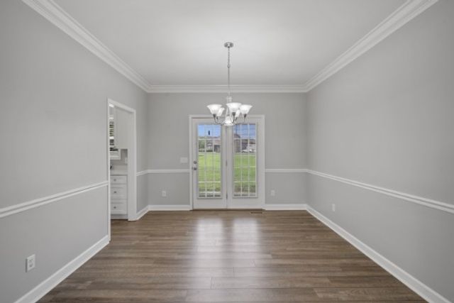 302 Twelve Oaks Ln, Lebanon, TN 37087