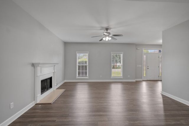 302 Twelve Oaks Ln, Lebanon, TN 37087