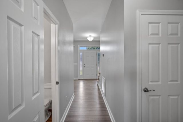 302 Twelve Oaks Ln, Lebanon, TN 37087