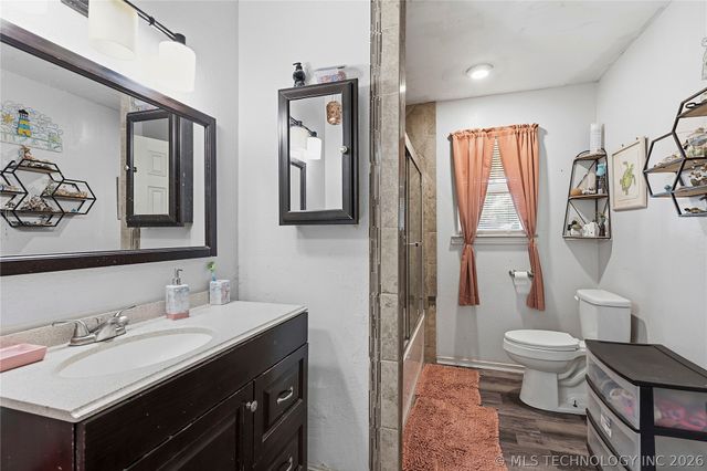 902 S Lincoln Ave Avenue, Wagoner, OK 74467