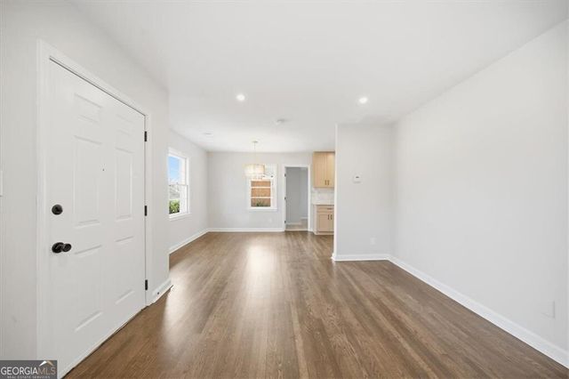 2283 Scotty Circle, Decatur, GA 30032
