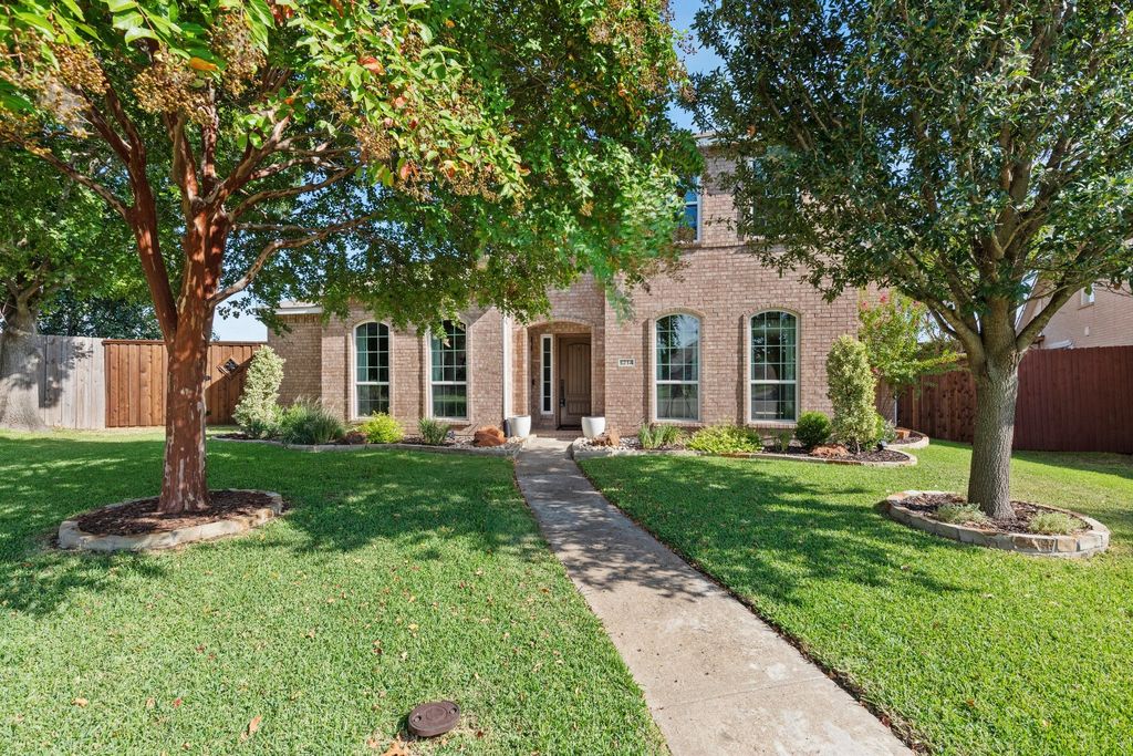 5214 Orlando Circle, Rowlett, TX 75088