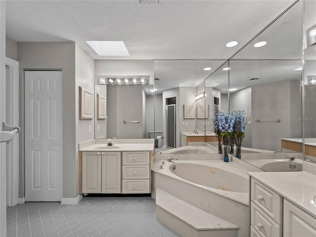 18662 ARAPAHOE CIRCLE, Port Charlotte, FL 33948