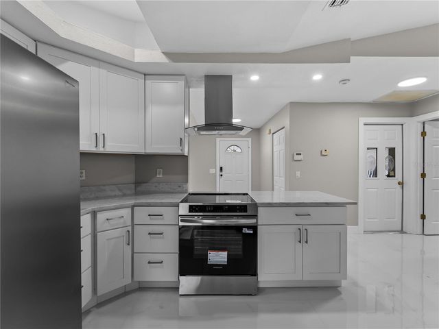 18662 ARAPAHOE CIRCLE, Port Charlotte, FL 33948