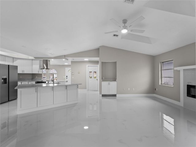 18662 ARAPAHOE CIRCLE, Port Charlotte, FL 33948