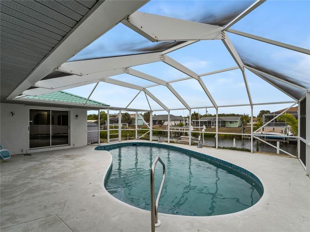 18662 ARAPAHOE CIRCLE, Port Charlotte, FL 33948