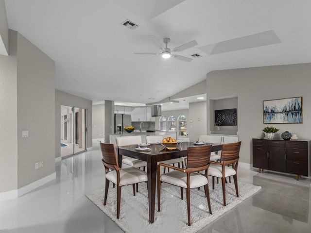 18662 ARAPAHOE CIRCLE, Port Charlotte, FL 33948