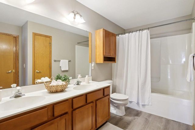 3414 Snowy Parkway, Madison, WI 53719