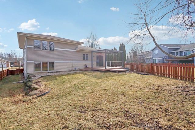 3414 Snowy Parkway, Madison, WI 53719