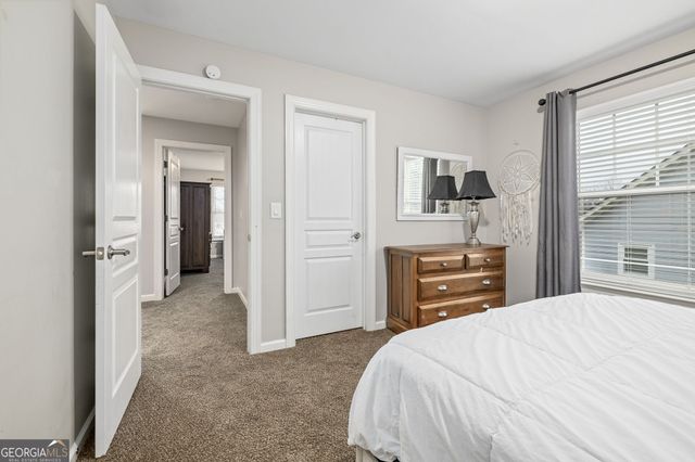 7840 Keepsake Lane, Flowery Branch, GA 30542