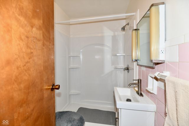2748 S Lyons Avenue, Indianapolis, IN 46241