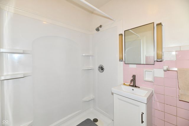 2748 S Lyons Avenue, Indianapolis, IN 46241