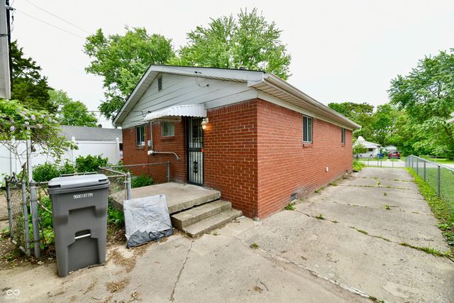 2748 S Lyons Avenue, Indianapolis, IN 46241