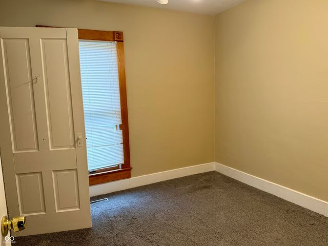 631 N Spring Street, Greenfield, IN 46140