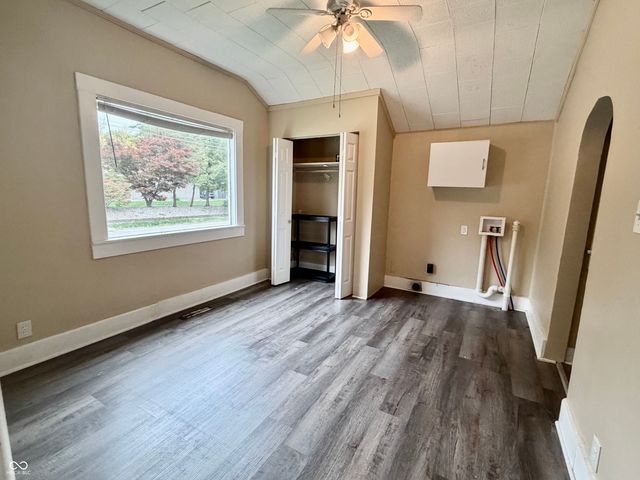 631 N Spring Street, Greenfield, IN 46140