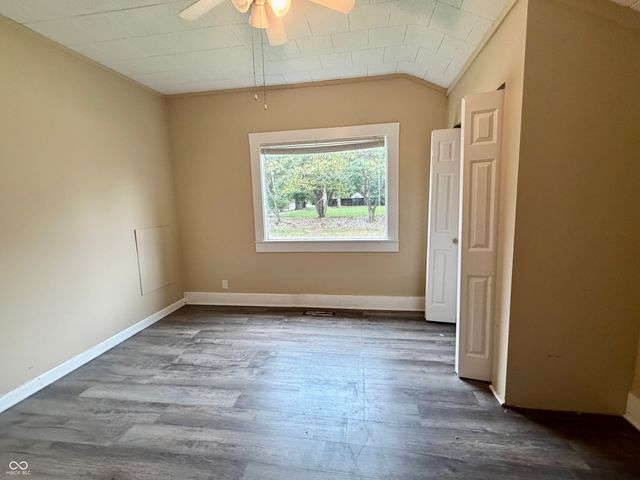 631 N Spring Street, Greenfield, IN 46140