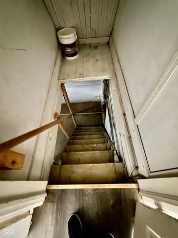 631 N Spring Street, Greenfield, IN 46140