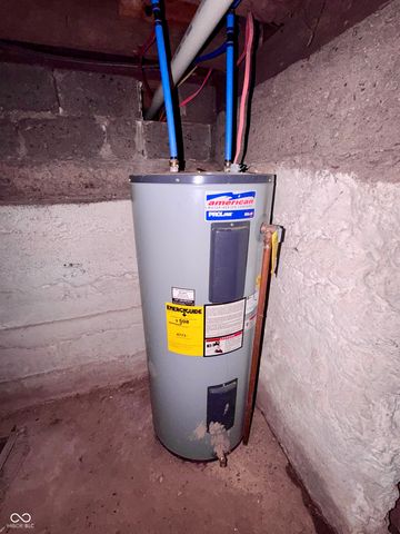 631 N Spring Street, Greenfield, IN 46140