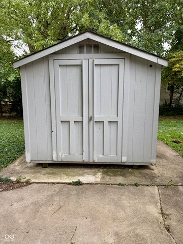 631 N Spring Street, Greenfield, IN 46140