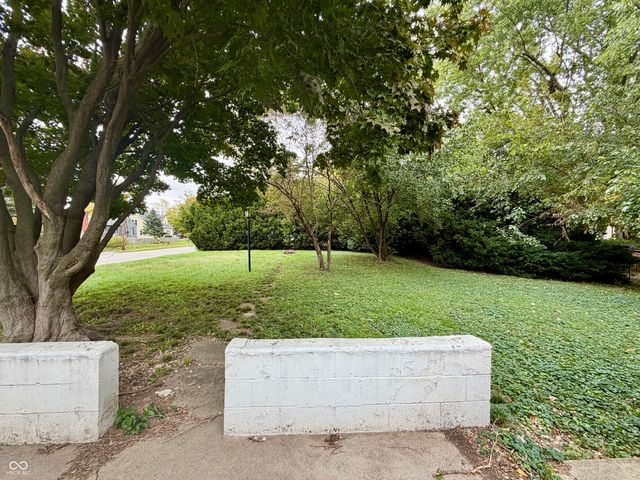 631 N Spring Street, Greenfield, IN 46140