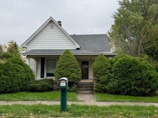 631 N Spring Street, Greenfield, IN 46140