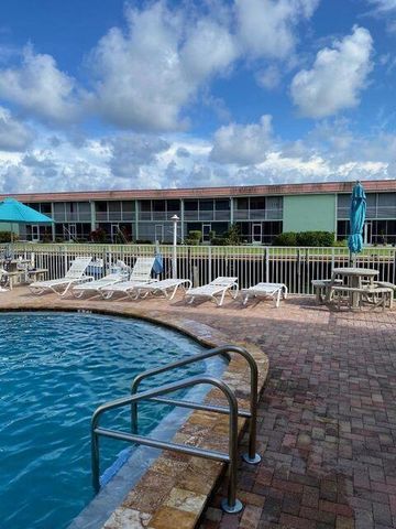 120 Wettaw Lane 112, North Palm Beach, FL 33408