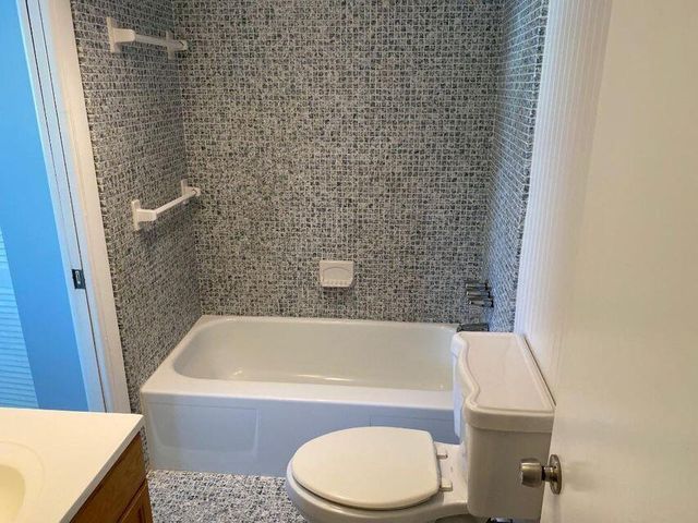 120 Wettaw Lane 112, North Palm Beach, FL 33408