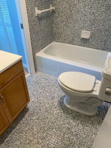 120 Wettaw Lane 112, North Palm Beach, FL 33408