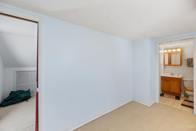 142 Barrington Drive, Hamilton, OH 45013