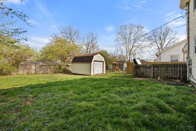 142 Barrington Drive, Hamilton, OH 45013