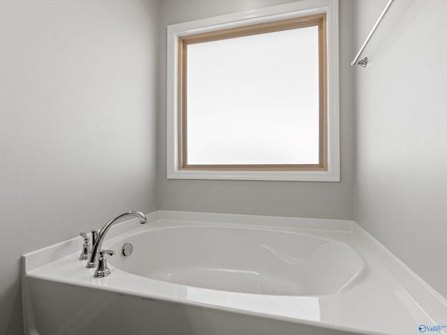 103 Rose Valley Drive, New Market, AL 35761