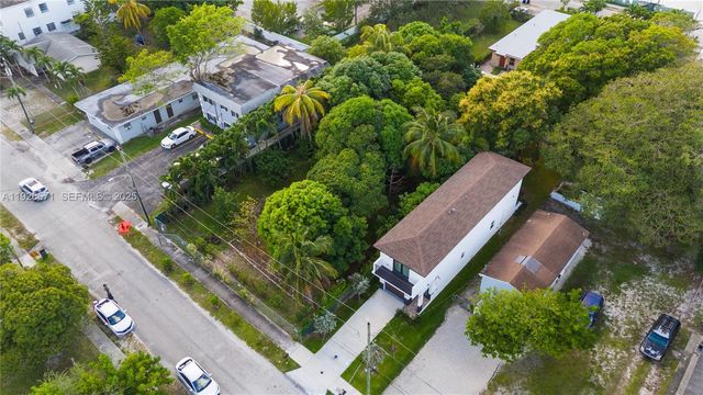 425 NW 7th Ter, Fort Lauderdale, FL 33311