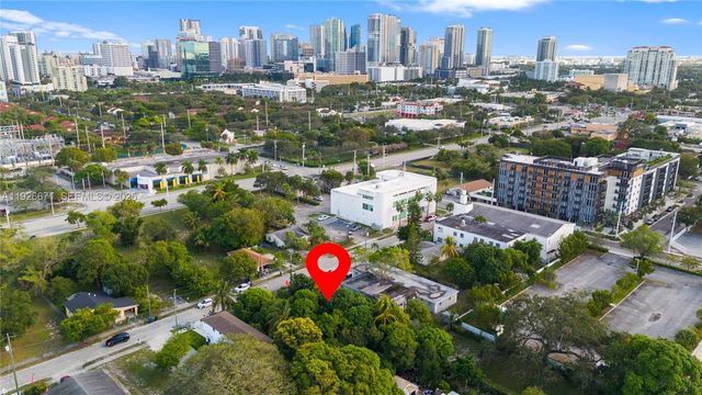 425 NW 7th Ter, Fort Lauderdale, FL 33311