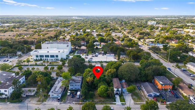 425 NW 7th Ter, Fort Lauderdale, FL 33311
