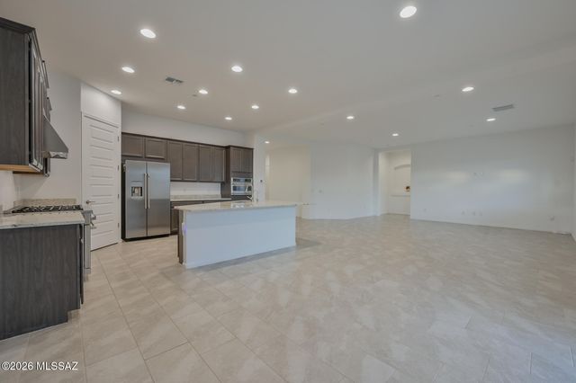 12752 E Buckthorn Place, Tucson, AZ 85747